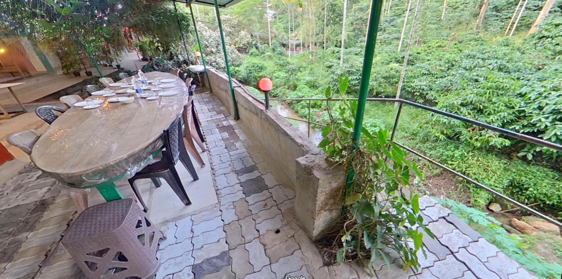 Wayanad Royal Stream Panzió Kalpetta Kültér fotó